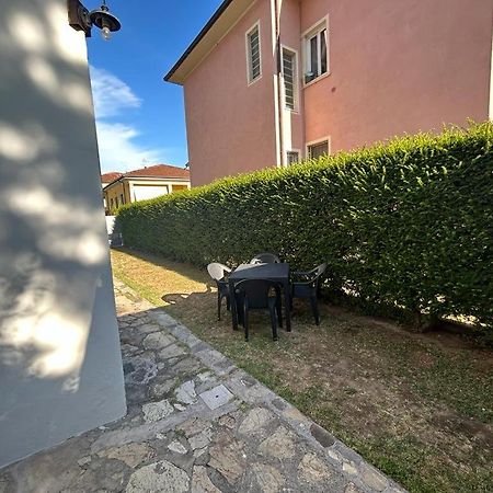 A Quattro Passi Dalle Mura Lukka Zewnętrze zdjęcie